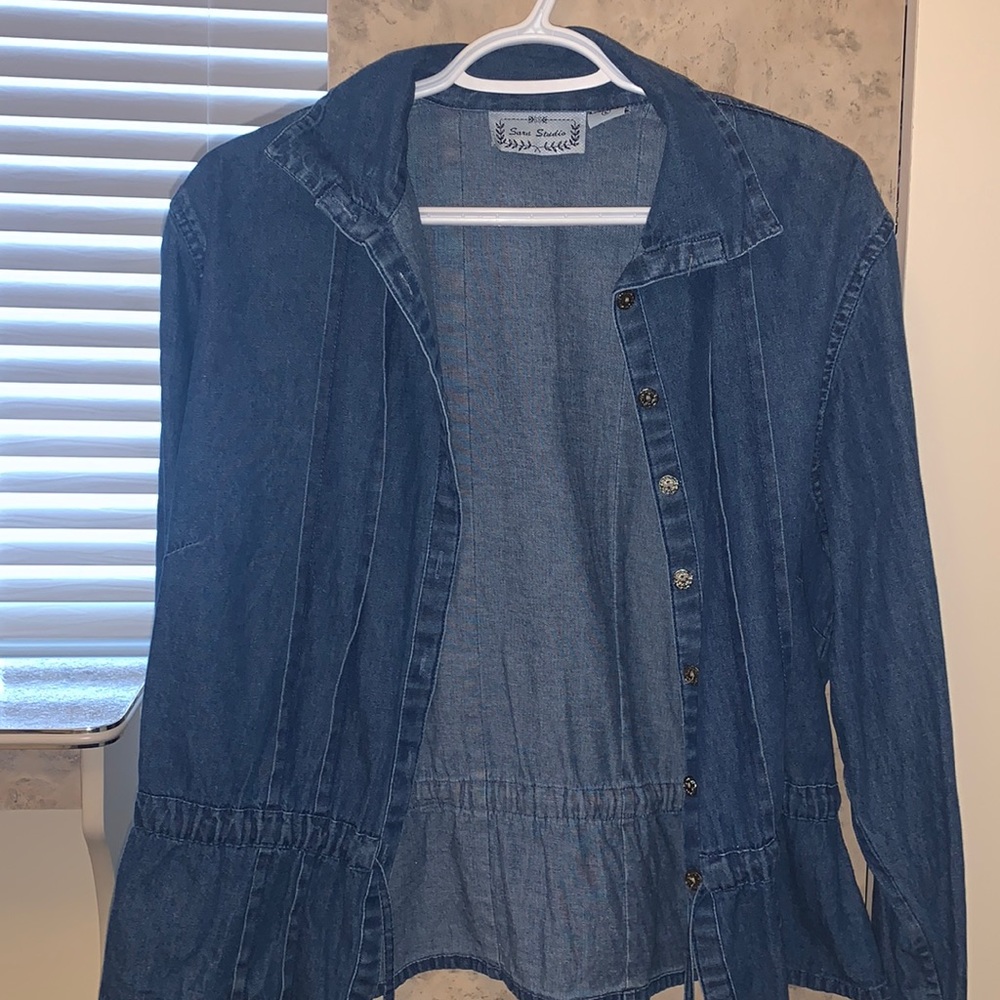 Thin denim jean jacket